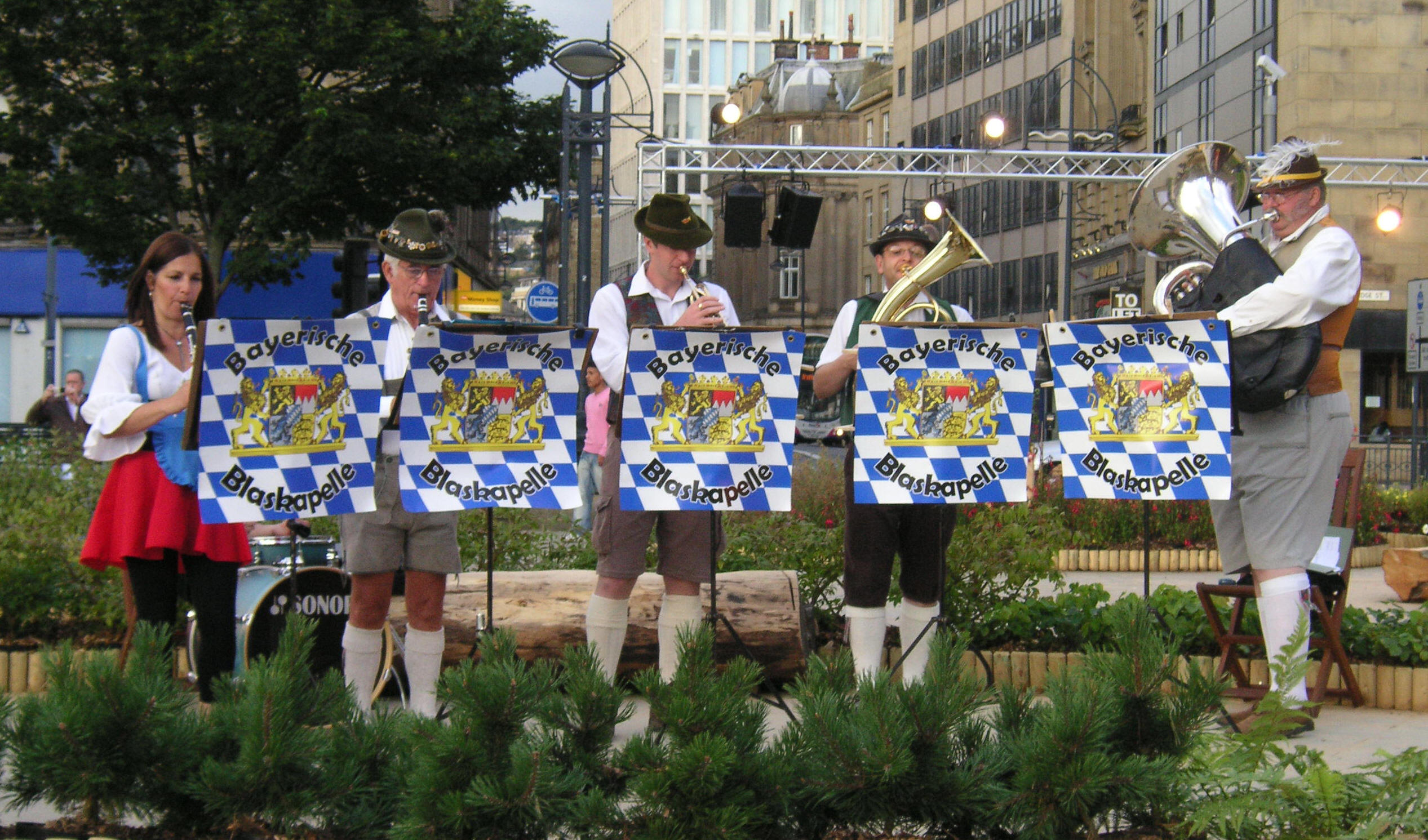 Yorkshire Volunteers Band - Bier Keller Oompah Band